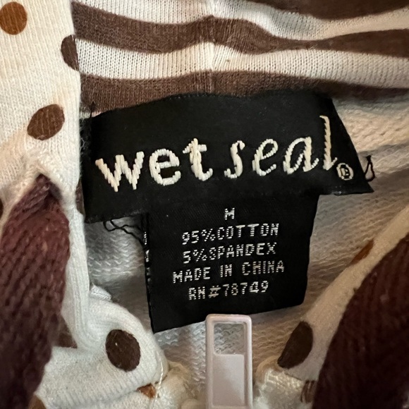 Wet Seal short sleeve sip up hooded shirt - Size M - Picture 2 of 2